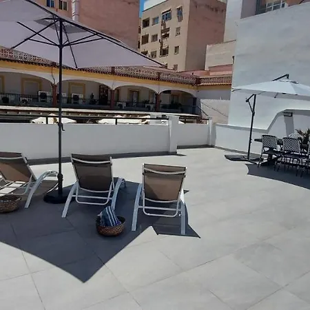 Rent4 Mercedes شقة مالقة